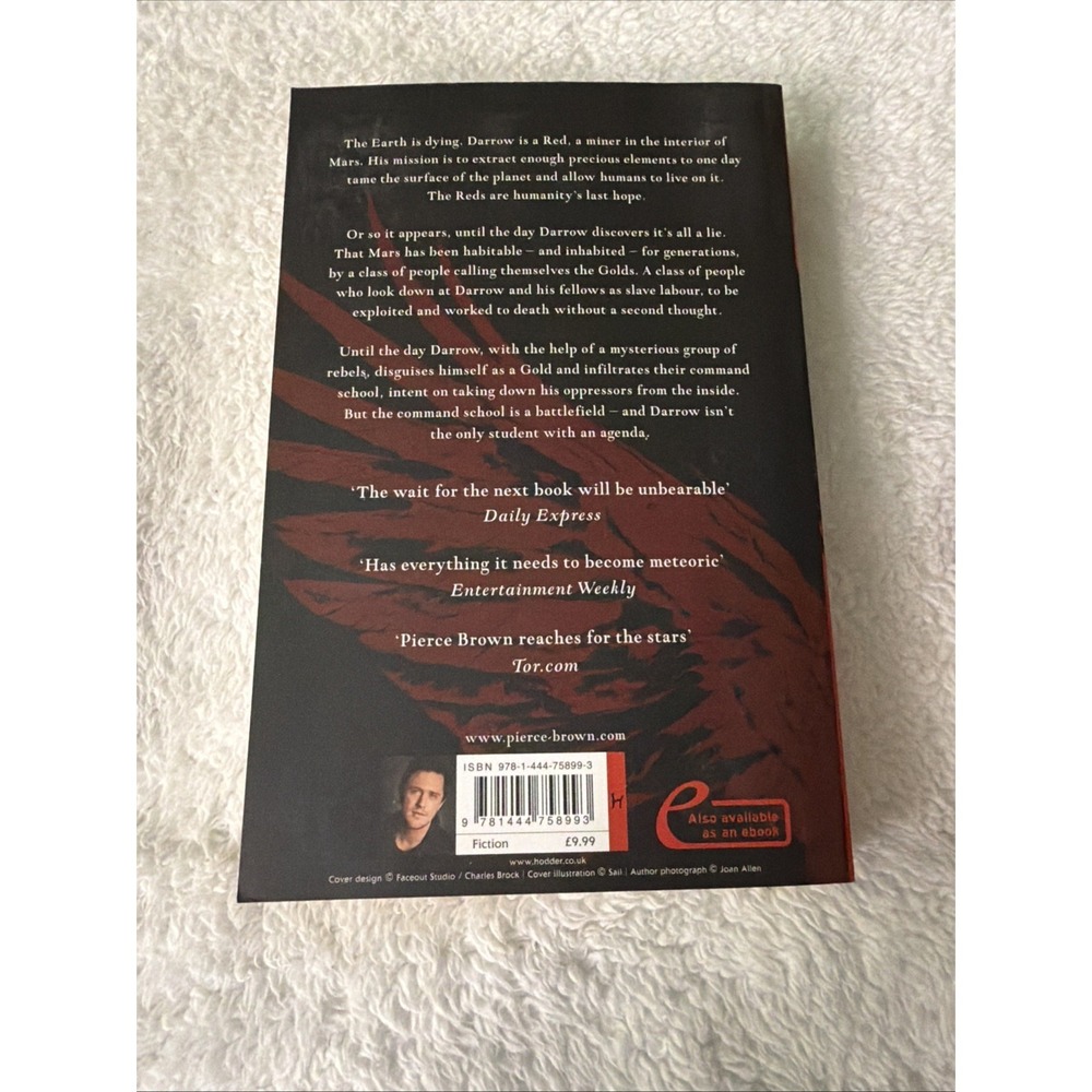 Red Rising Series Books 1-6 Pierce Brown Light Bringer Dark Age Iron Gold Set - Picture 11 of 16